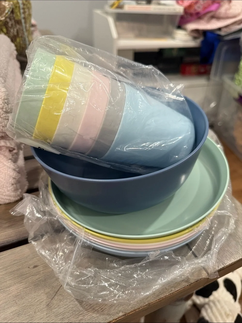 IKEA Reusable Plastic Plates, Bowl, and Cups!
